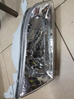 Headlamp Light Toyota AE 110/111