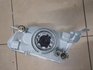 Headlamp Light Toyota AE 110/111