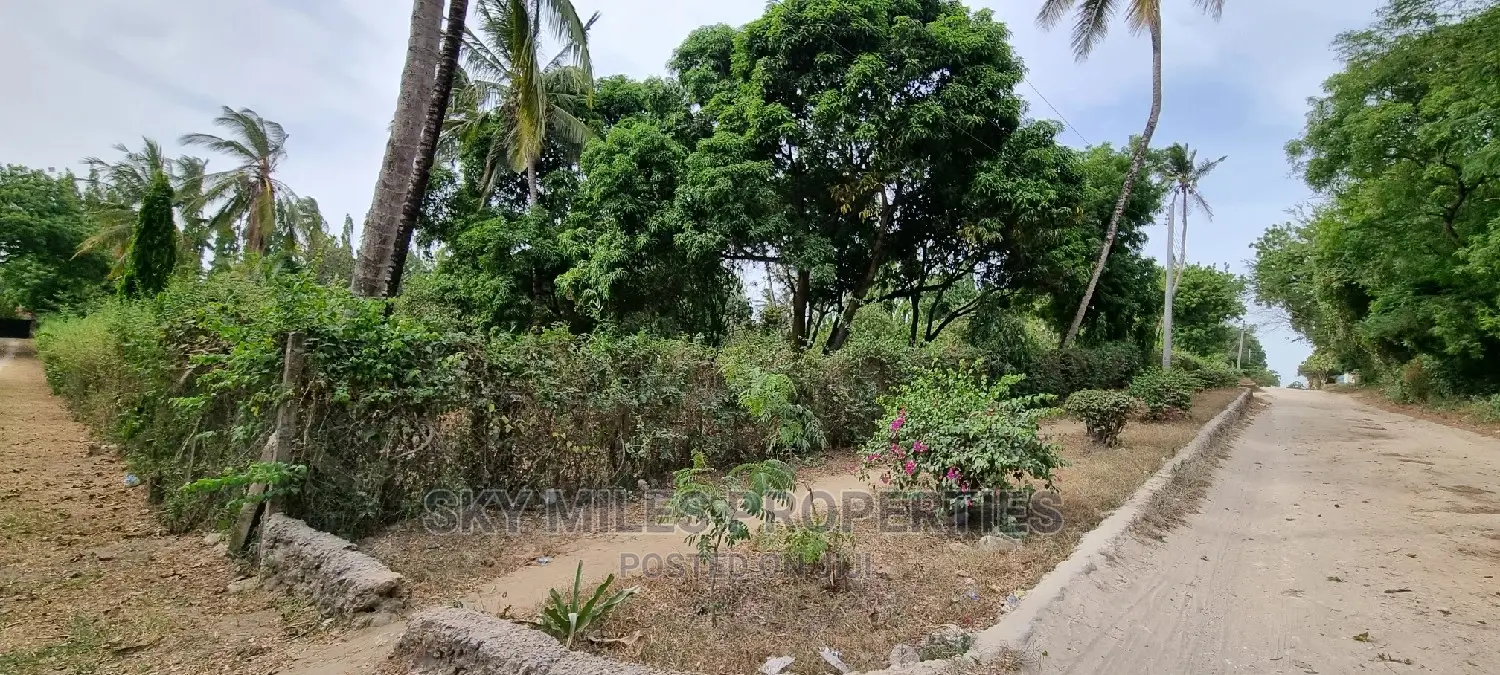 Prime 1 Acre on Sale at Mtwapa Animo Area.