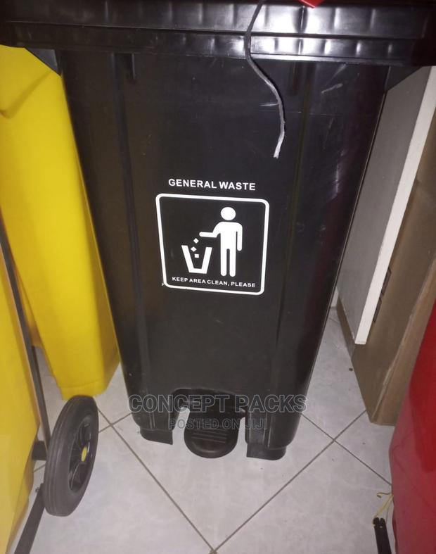 100ltr Heavy Duty Garbage Bin With Pedal Wheels - thumbnail 3