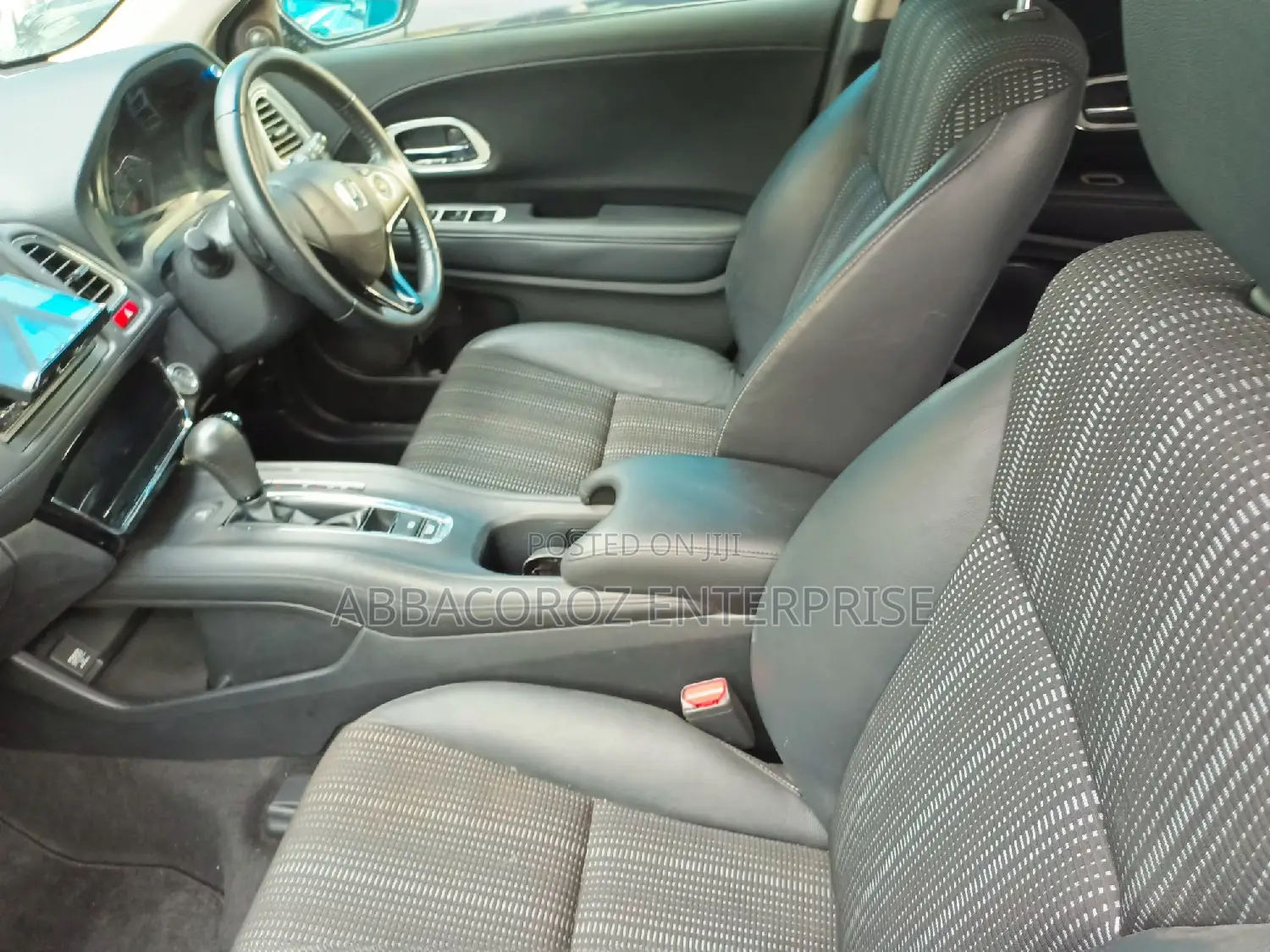 Honda Vezel 2015 1.5 2WD Silver