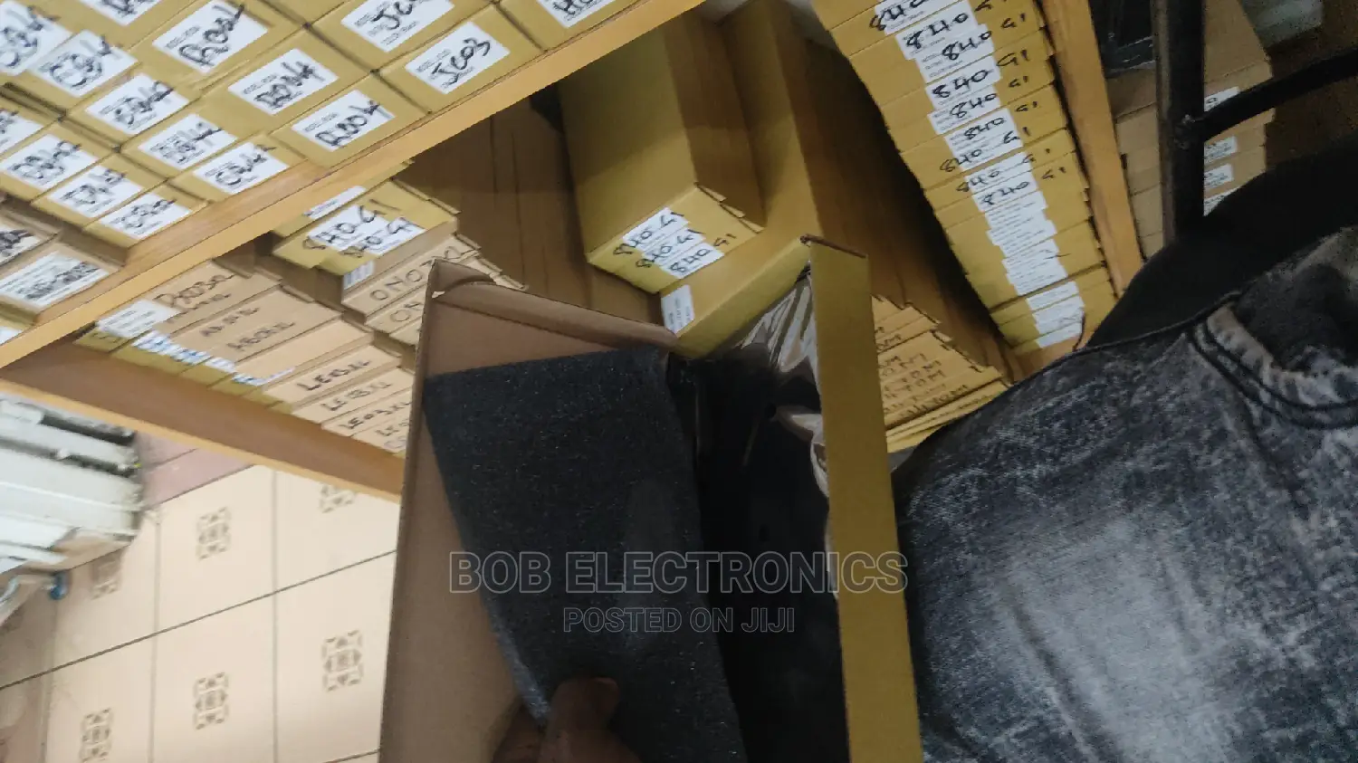 Hp Batteries Available