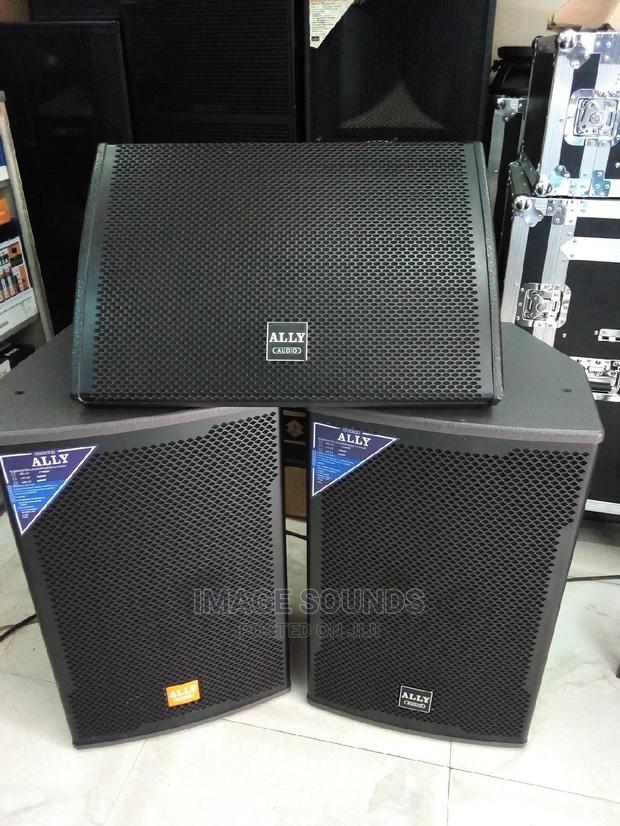 Mid-Range Speakers and Monitor - main view