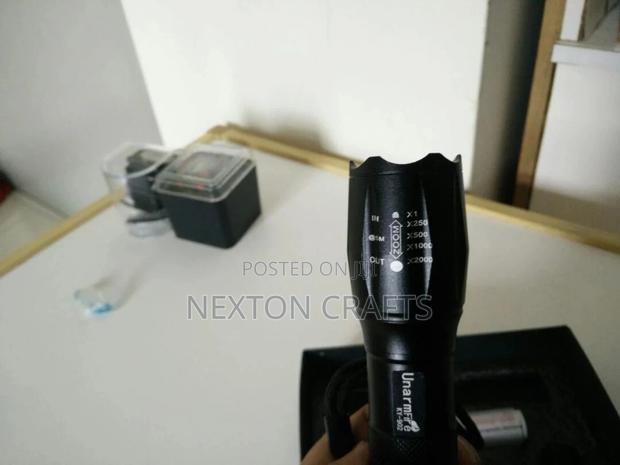 High-Powered Highlight Torch Light - thumbnail 2