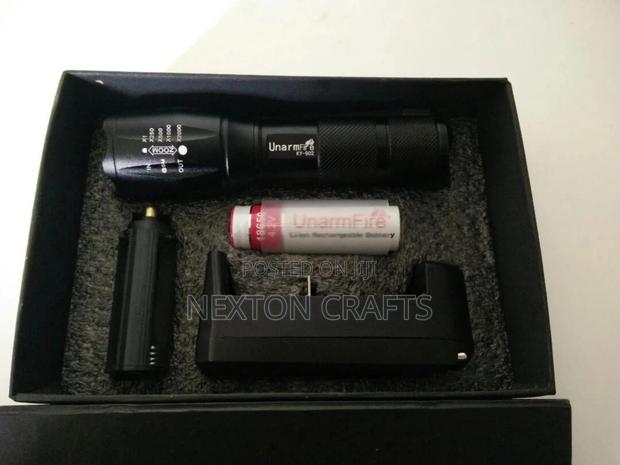 High-Powered Highlight Torch Light - thumbnail 3