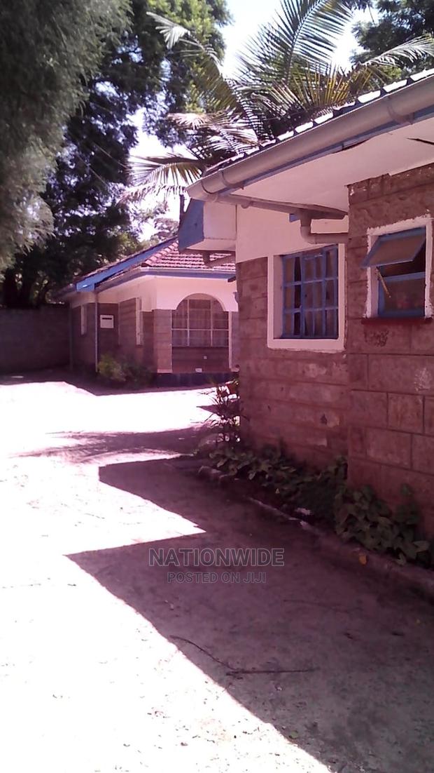 1bdrm Bungalow in Kilimani, Hurlingham for Rent