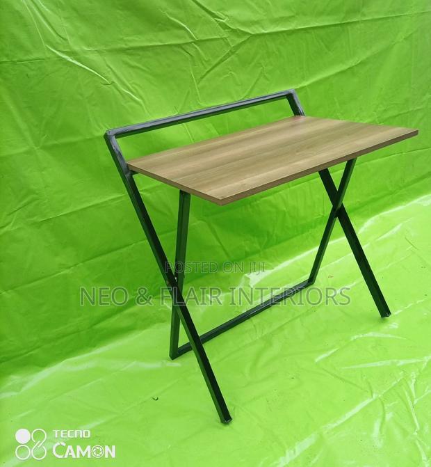 Quality Table and Chair - thumbnail 4