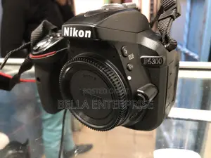 Nikon D5300