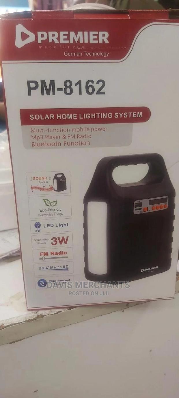 Solar Light With Radio - thumbnail 3