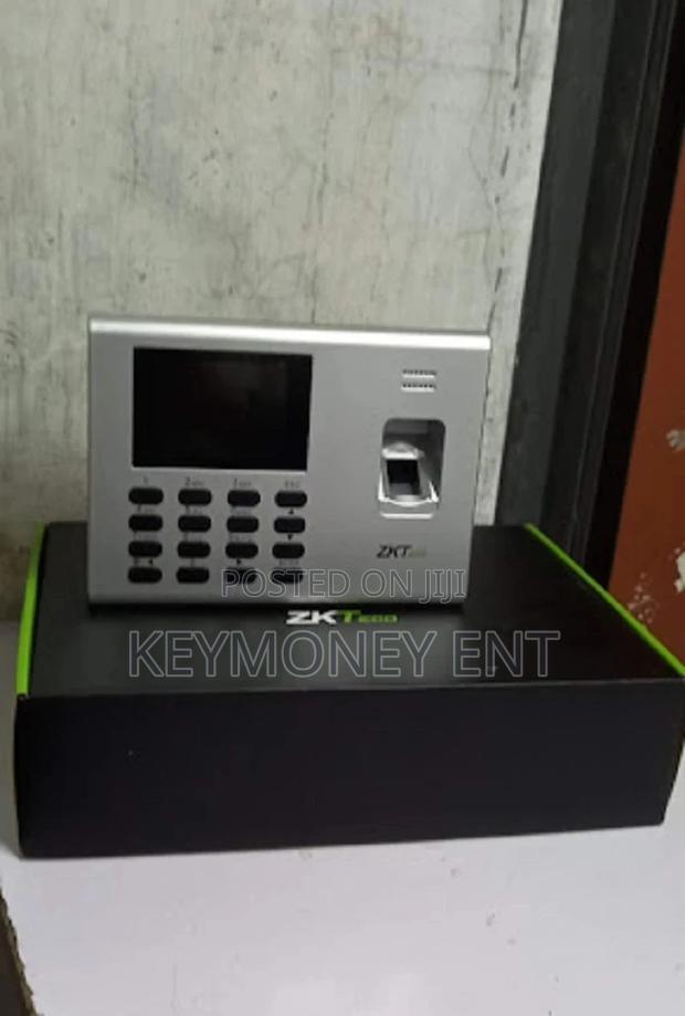 ZK Teco Built in Backup Battery Fingerprint Time Attendance - main view