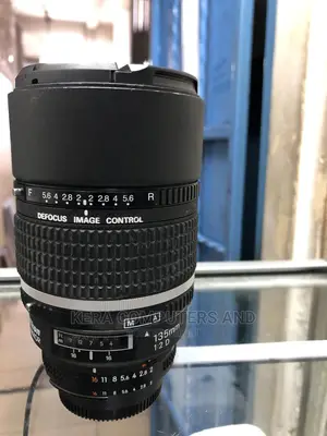 Nikon 135mm Prime