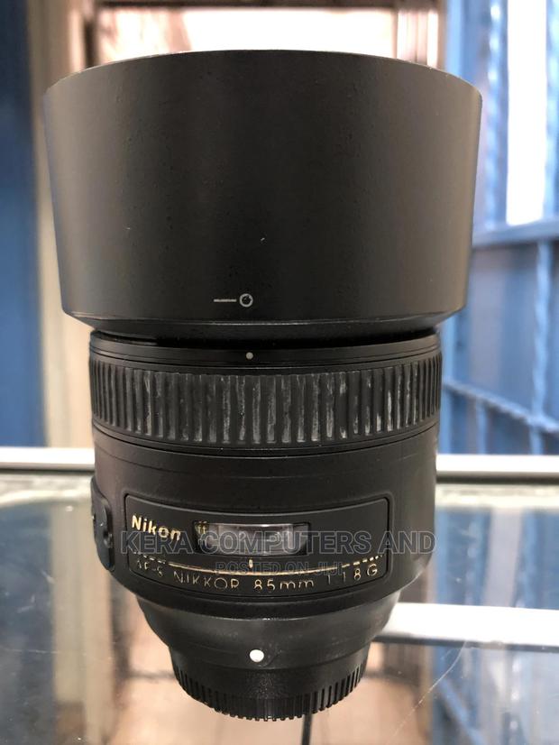 Nikon 85mm Prime