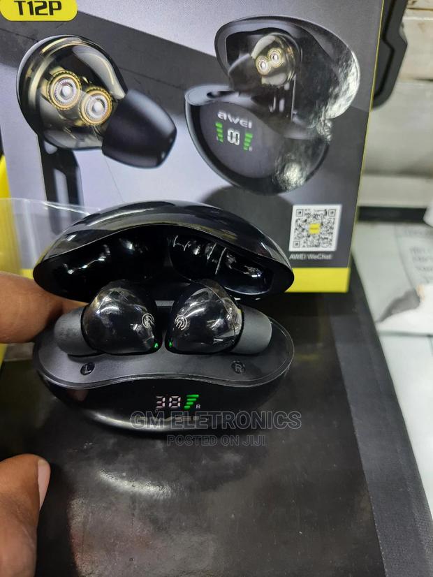 Awei Dual Dynamic Earbuds With Charging Case . - thumbnail 3