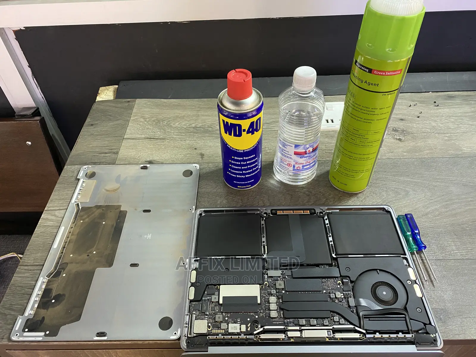 Macbook Servicing and Repairs
