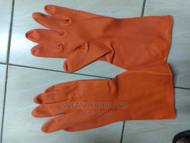 Nitrile Orange PVC Gloves - thumbnail 2