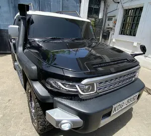 Toyota FJ Cruiser 2015 Black