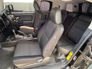 Toyota FJ Cruiser 2015 Black