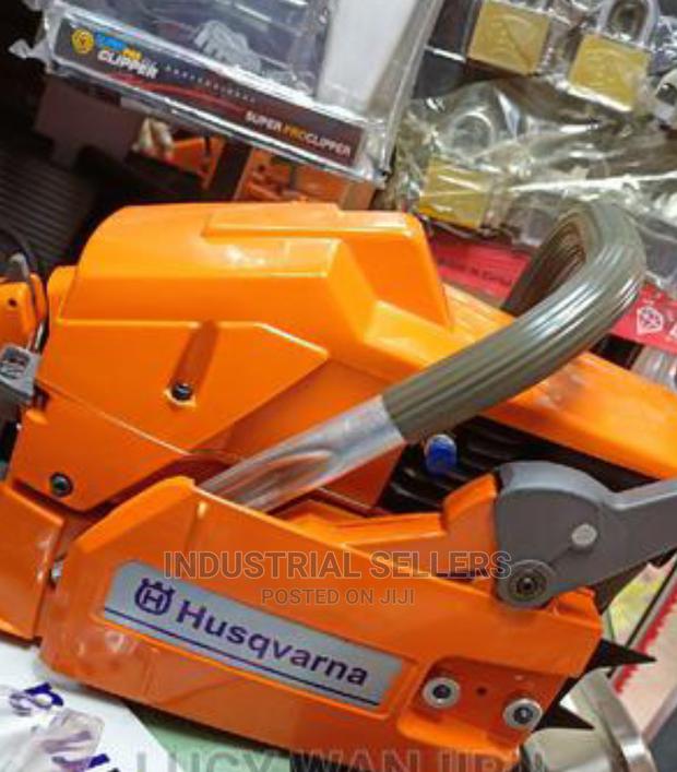 Uncompromising Quality 272xp Model Husqvarna Chainsaw - main view