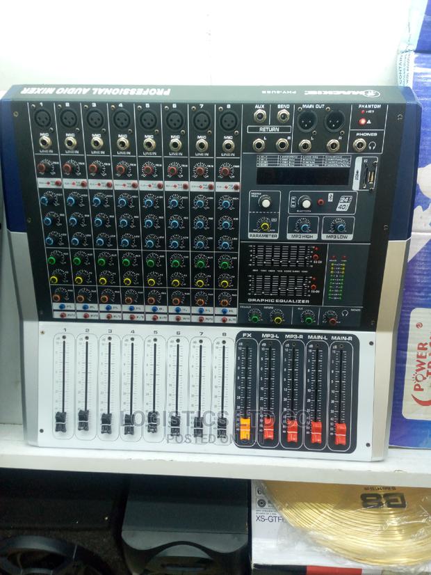 Mackie 8channel Powered Mixer 2000watts - thumbnail 2