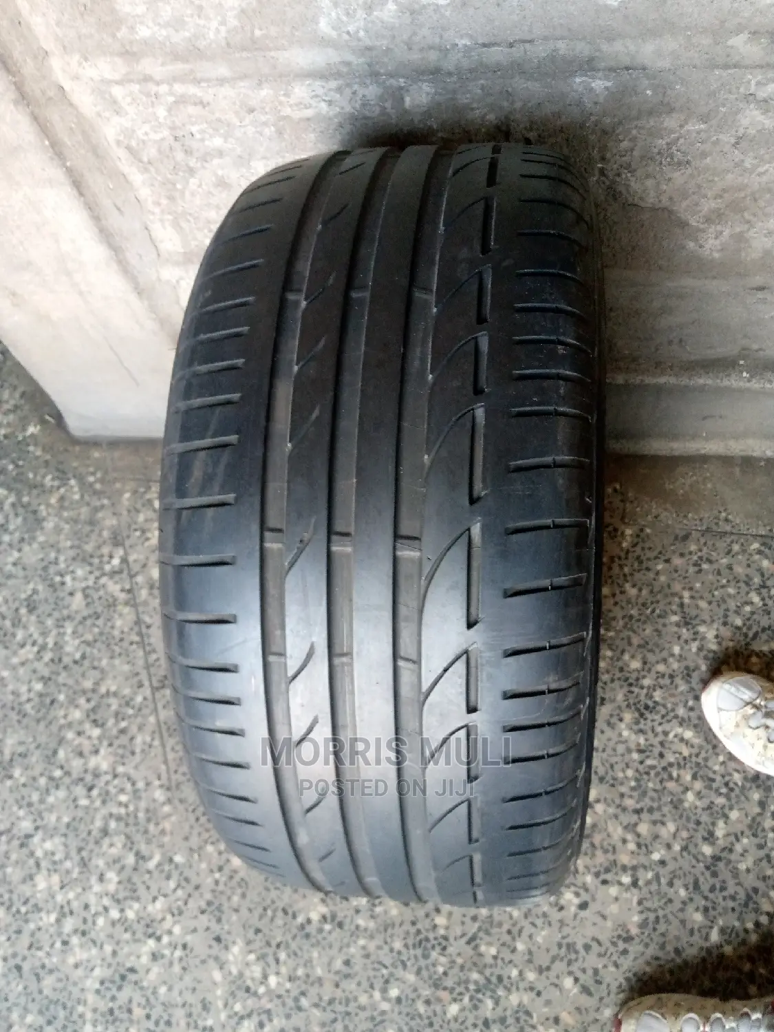 275/40r19 Bridgestone