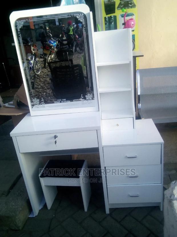 Dressing Table With A Sliding Mirror - thumbnail 3