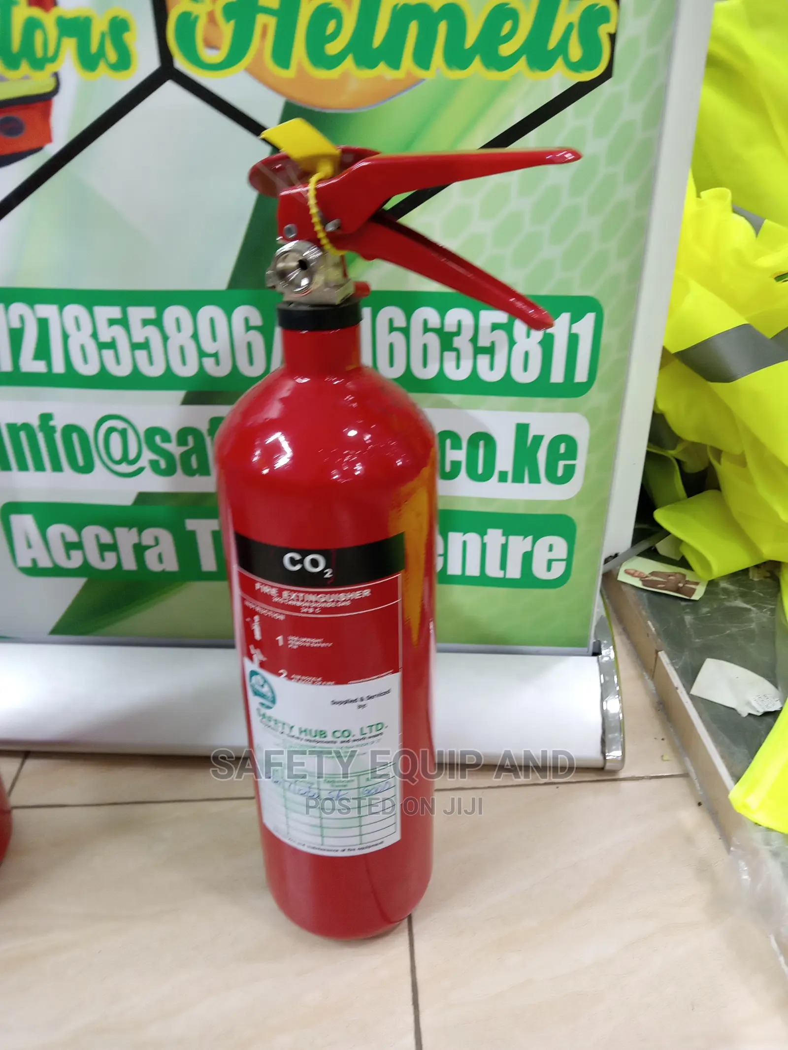 Extunguisher- Co2 Pressure Type