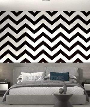 Black and White Wallpaper - main view