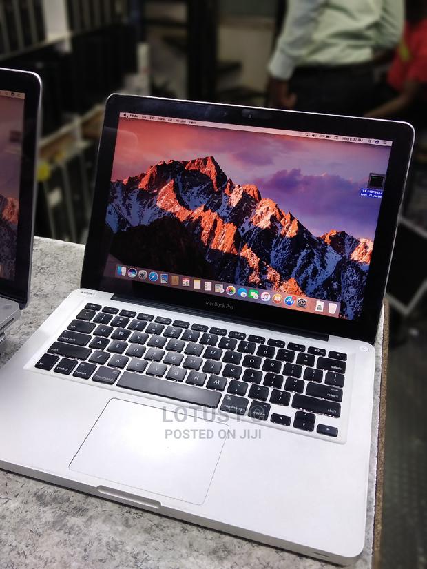 Laptop Apple MacBook 2012 4GB Intel Core I5 HDD 500GB - main view