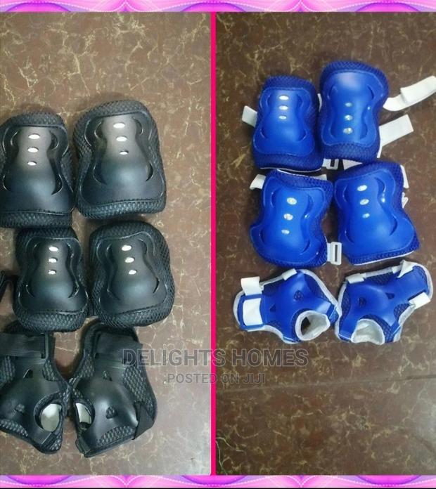 Skating Guards - main view