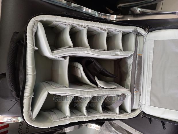 Lowepro Camera Bag - thumbnail 2