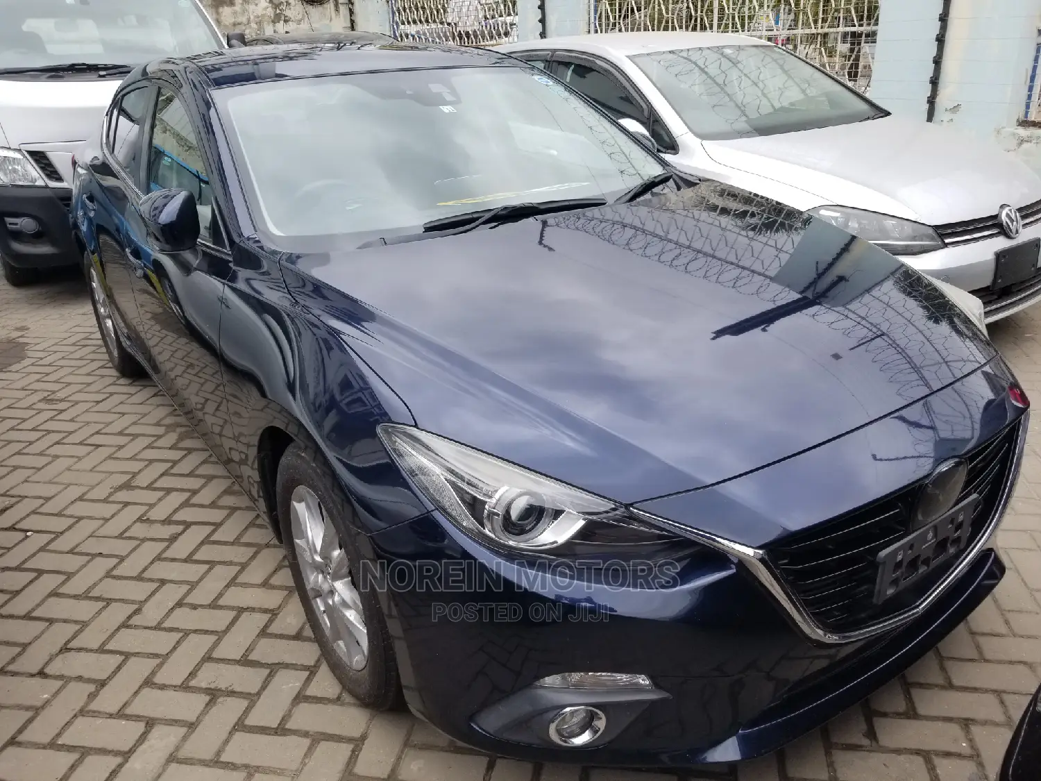 Mazda Axela 2014 SV Premium Blue