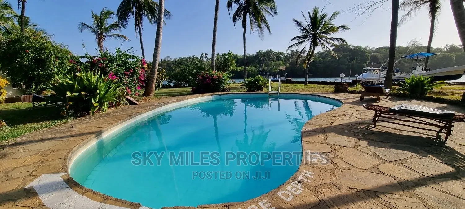 Short Term Rental Beach Cottages Mtwapa