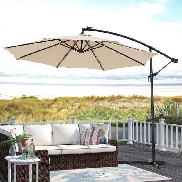 Led Cantilever Umbrella* Led Cantilever Umbrella_
