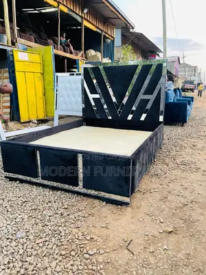 5/6 Modern Bed