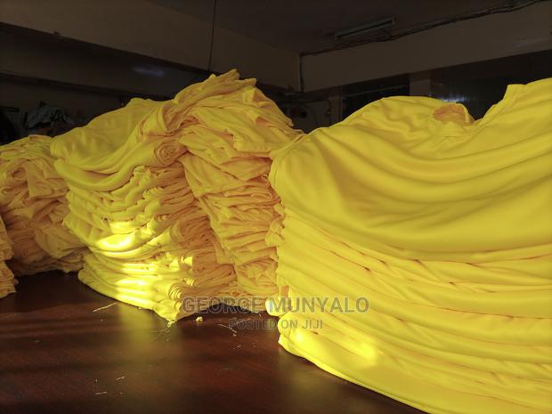 Big Quantities of Yellow Plain Campaign T-Shirts - thumbnail 5