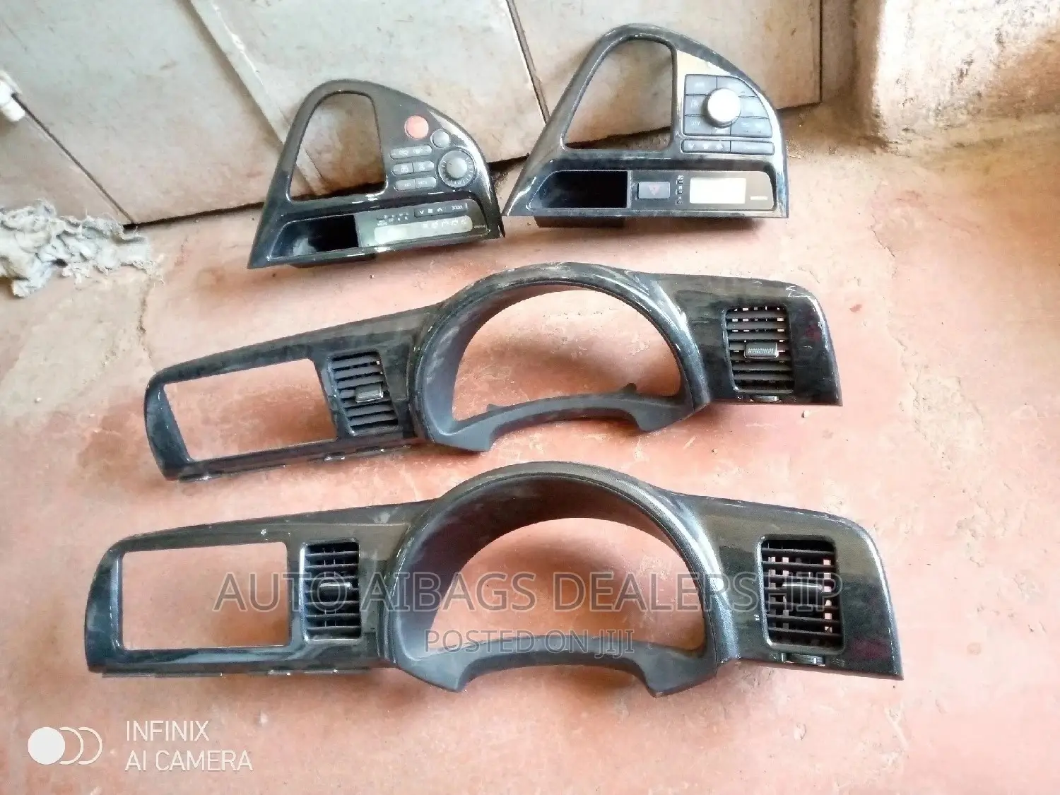 Toyota Wish Model 2002_2007 a/C Control and Crock Formica.