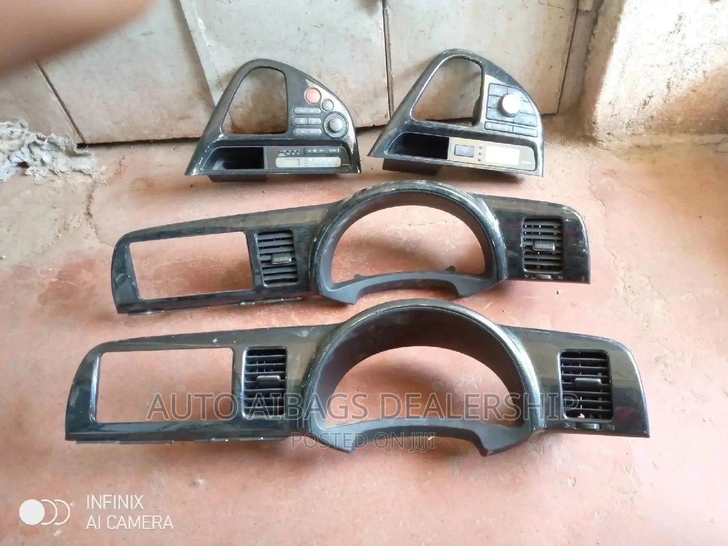 Toyota Wish Model 2002_2007 a/C Control and Crock Formica.