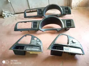 Toyota Wish Model 2002_2007 a/C Control and Crock Formica.