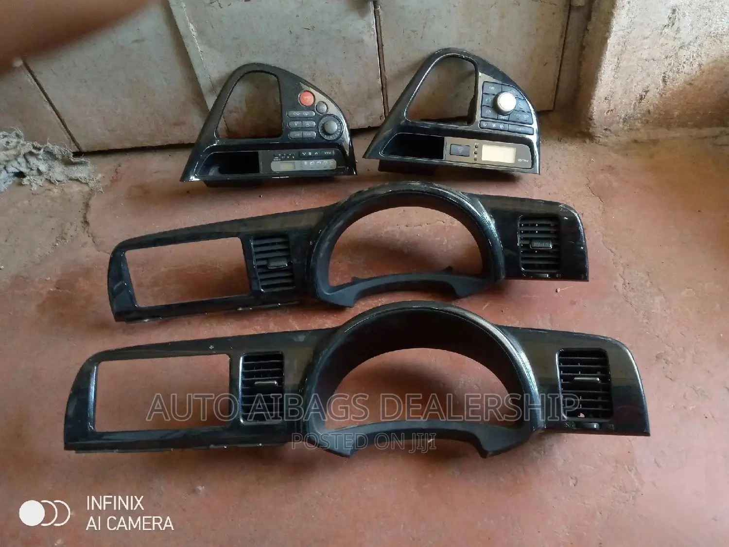 Toyota Wish Model 2002_2007 a/C Control and Crock Formica.