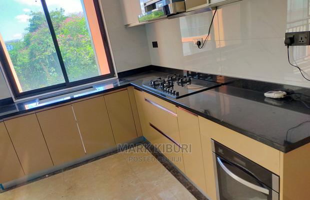 .Black.Granite.Slabs - main view