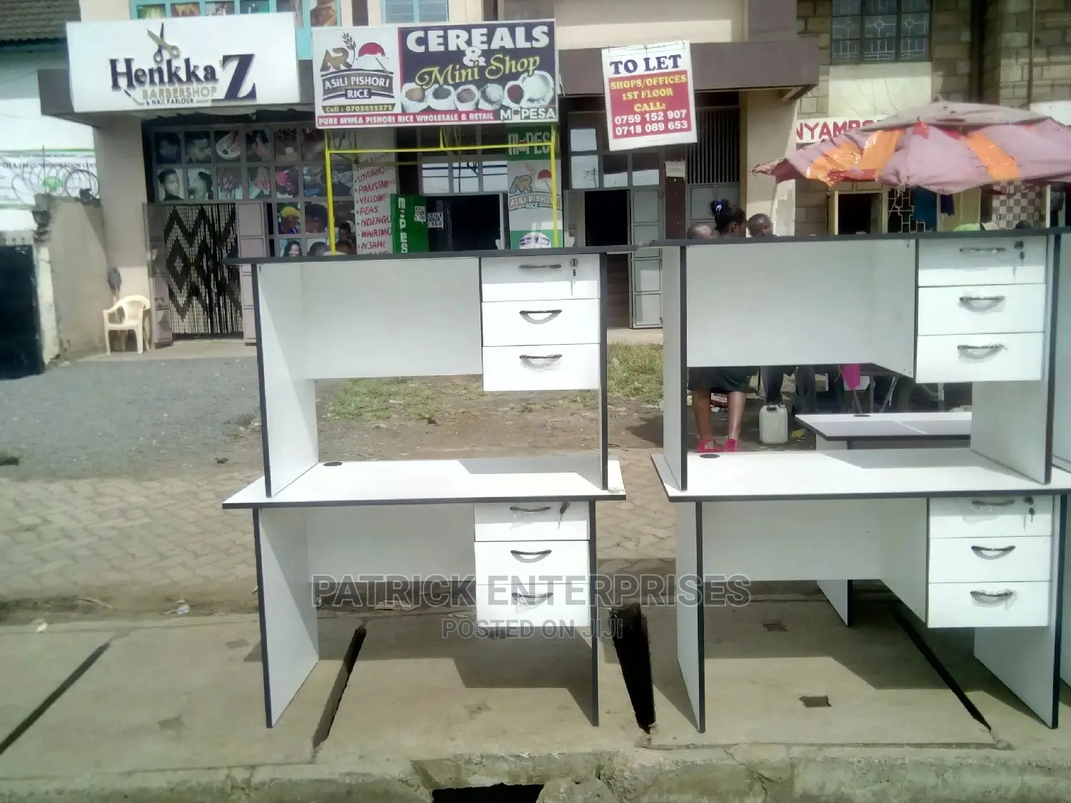 Office Desk