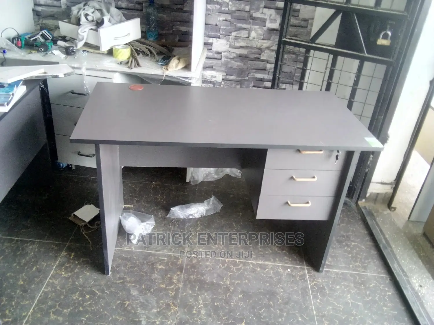 Office Desk