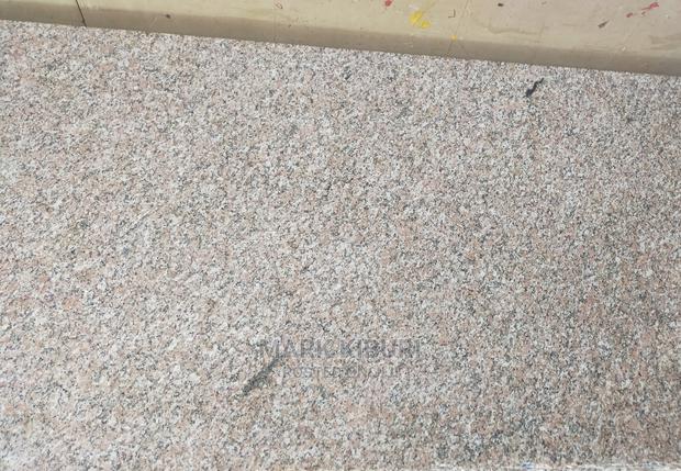 Cream Shade Granite - thumbnail 4