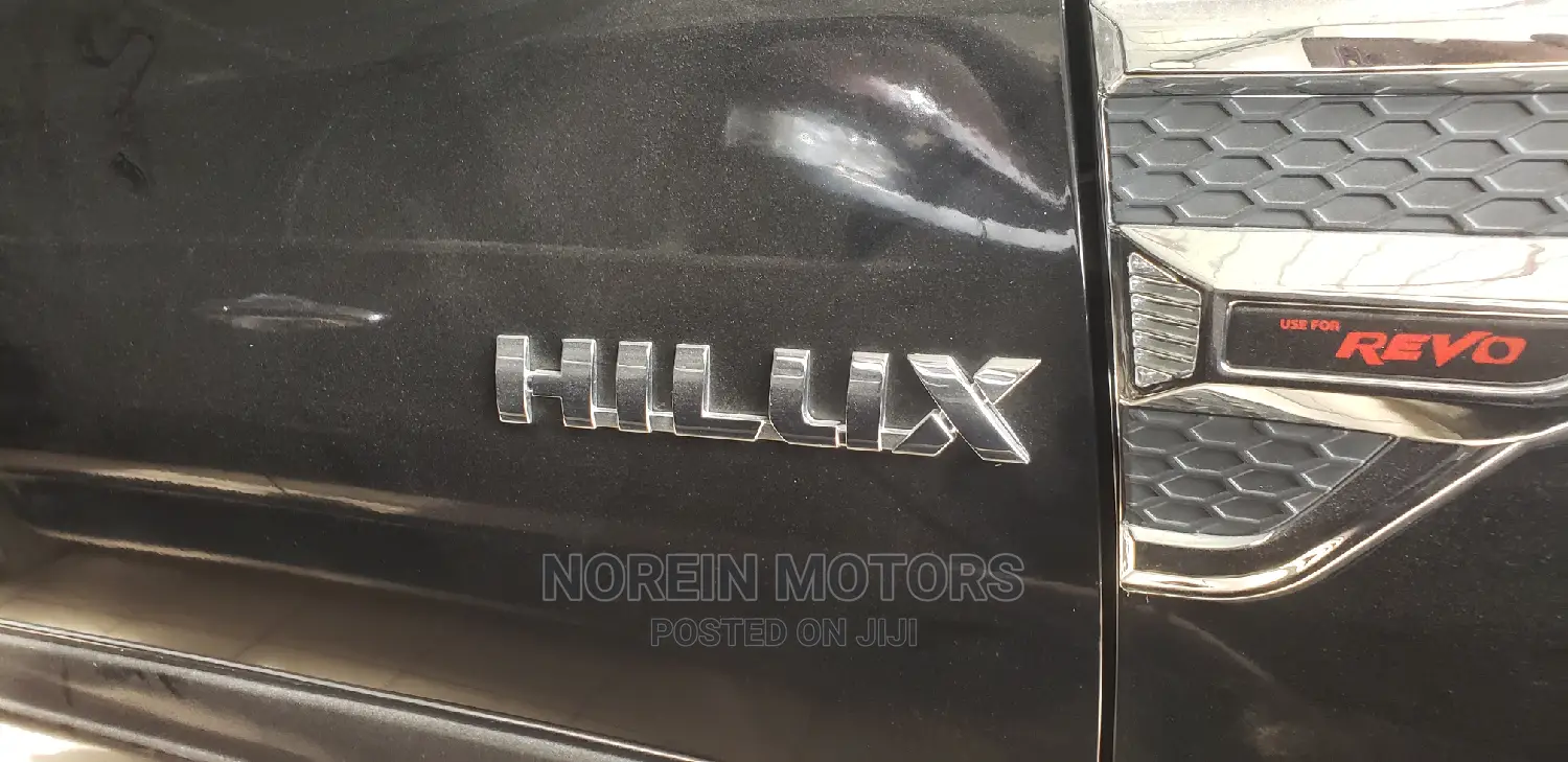 Toyota Hilux 2016 Teal