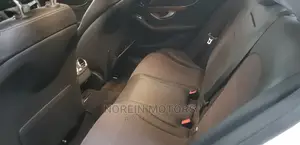 Mercedes-Benz C200 2015 Pearl