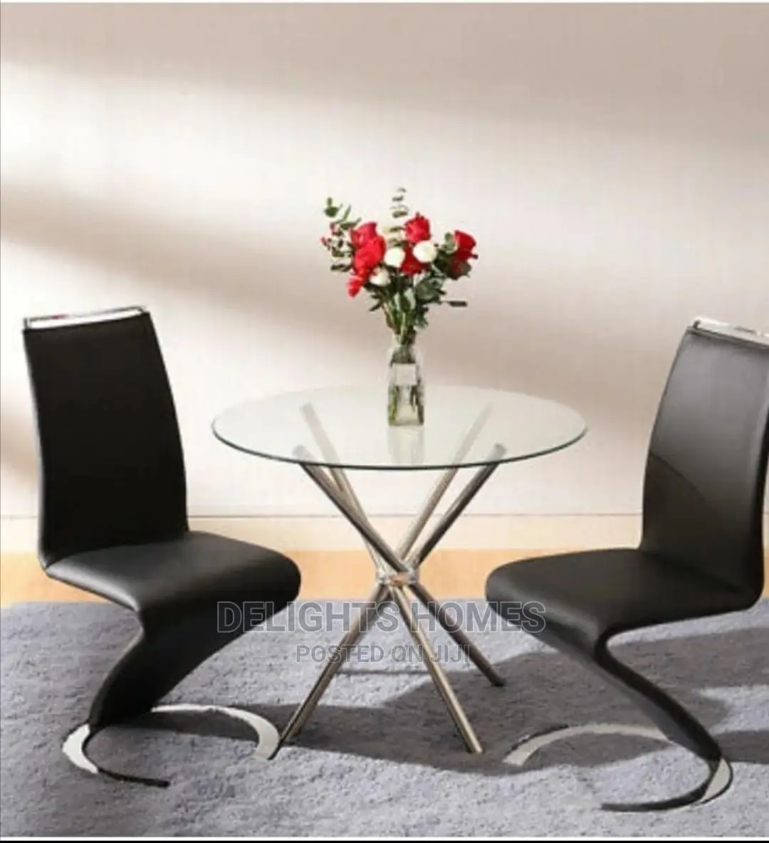 Ameirah Round Glass Table