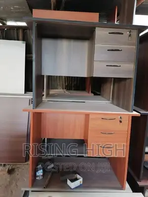 Top Class Office Desk