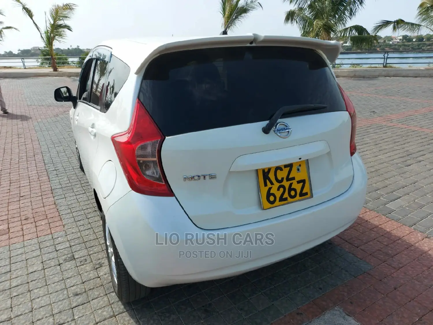 Nissan Note 2013 White