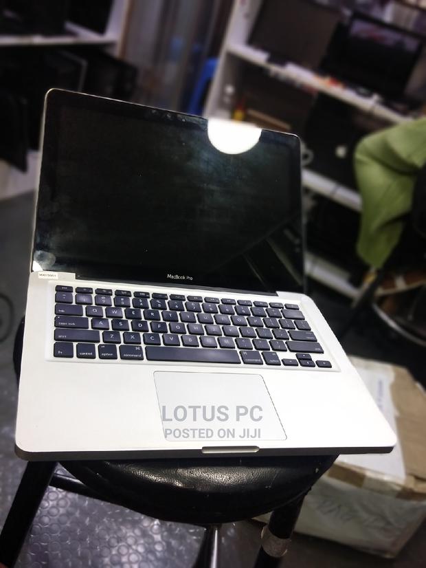 Laptop Apple MacBook 4GB Intel Core I5 HDD 500GB