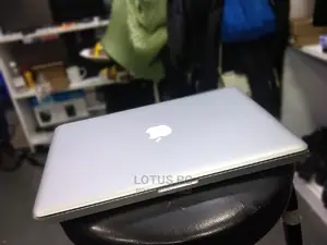 Laptop Apple MacBook Pro 2012 4GB Intel Core I5 HDD 500GB